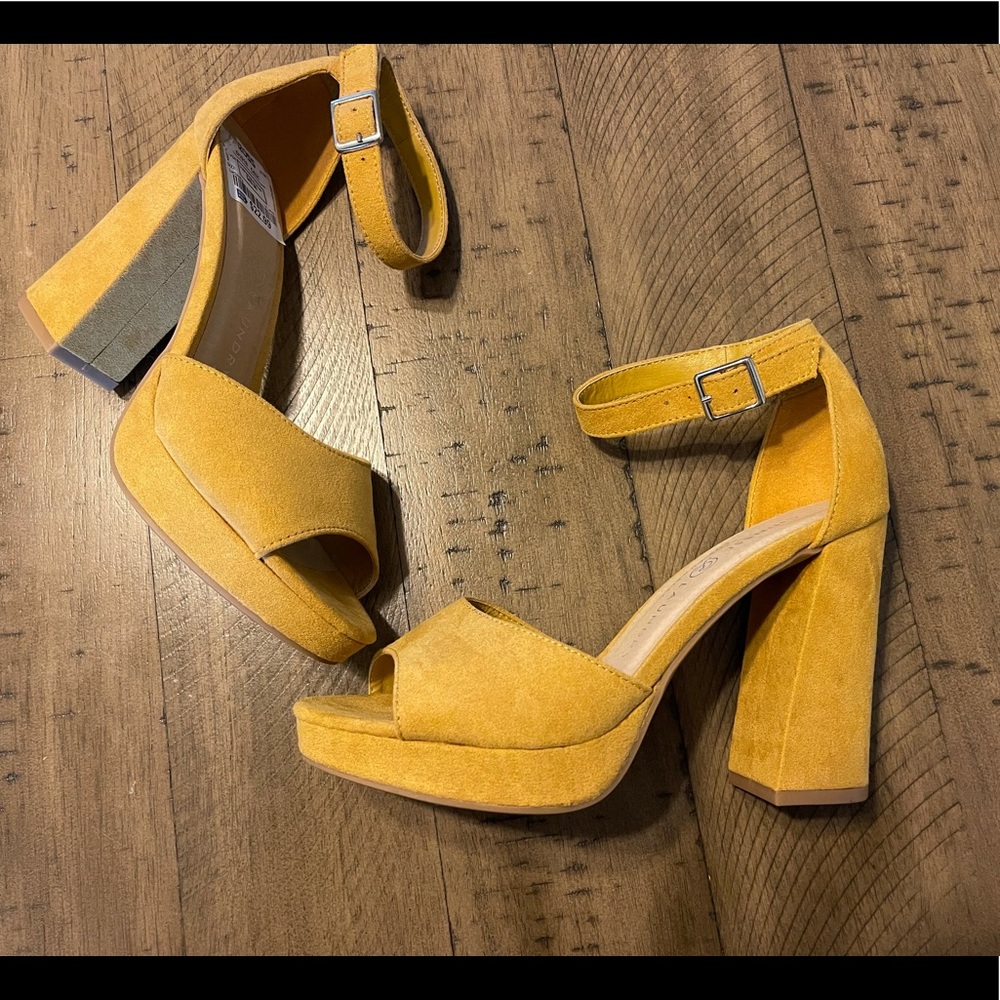 Chinese Laundry Chunky Heel